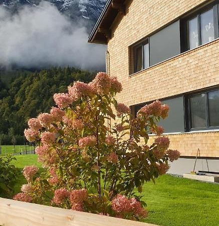 Haus Feuerstein Apartment Schnepfau ภายนอก รูปภาพ